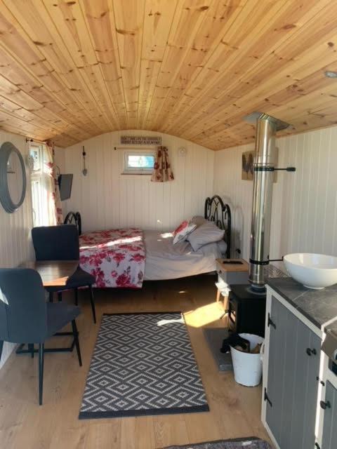Hotel Maple Hut Four Acre Farm à Aylsham Extérieur photo